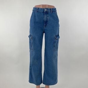 Zara High Waist/Wide Leg Cargo Pockets Denim Jeans  Size 8